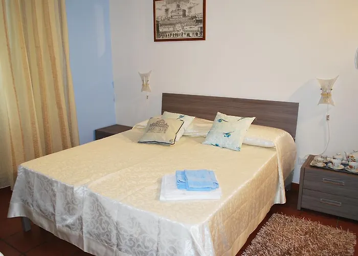 Bed and Breakfast San Peter's Corner 4*